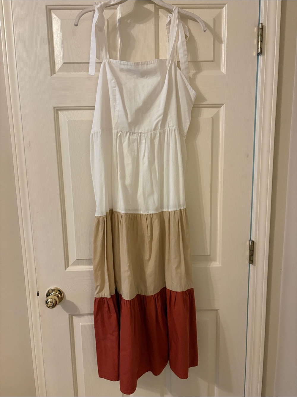 Riley & Rae White, Tan & Rust Tiered Maxi Dress